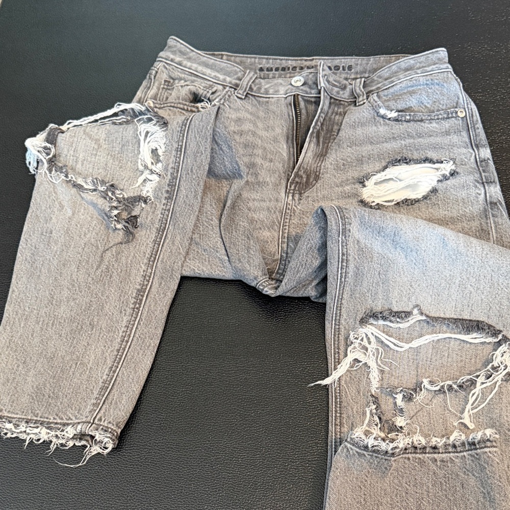 American Eagle Outfitters Ripped Gray Skinny Jeans